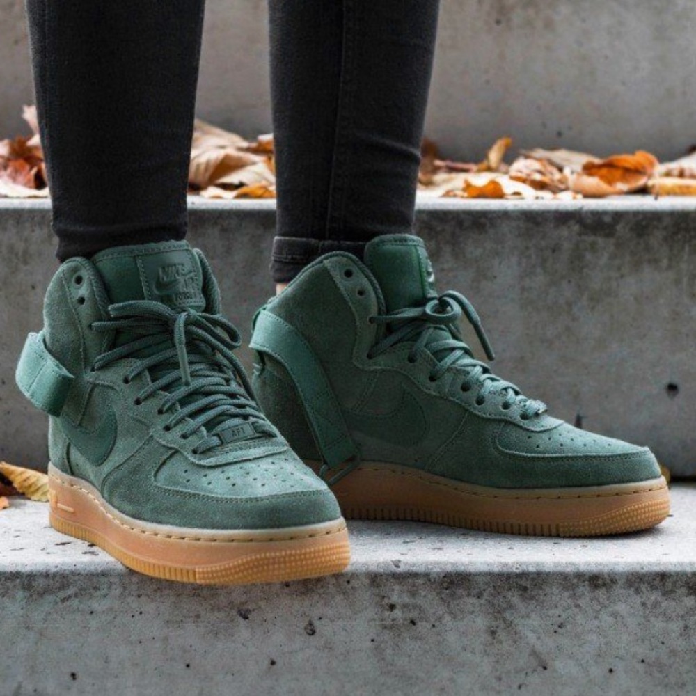 NWT Nike Air Force 1 Special edition - Picture 3 of 8